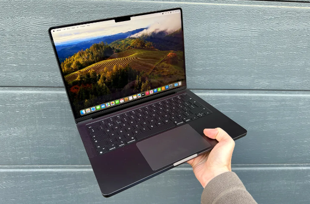Apple MacBook Pro 14-Inch (M3) Review
