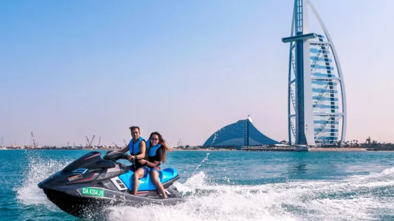 Jet Skiing in Dubai