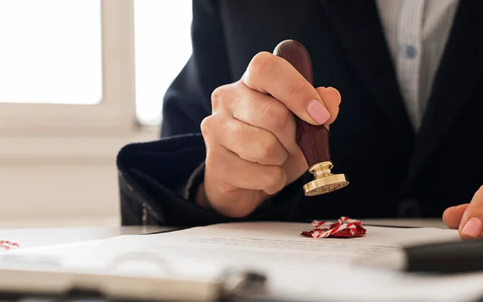 Essential Tips on How to Become a Notary